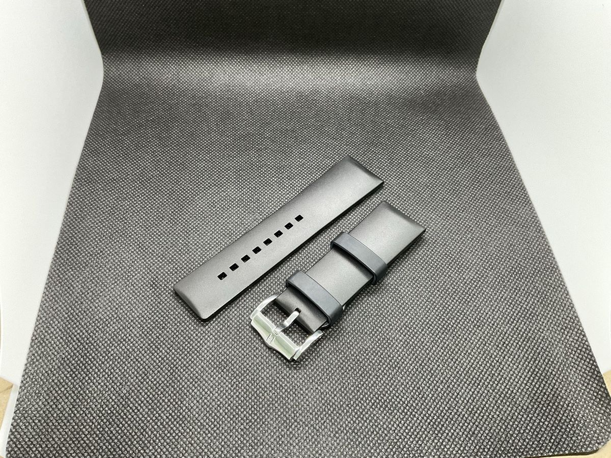 Bracciali & Braccialetti: Cinturino in gomma Hirsch 26mm – Nuovo (secondo la descrizione) da Pregassona venduto da TheWatchClub