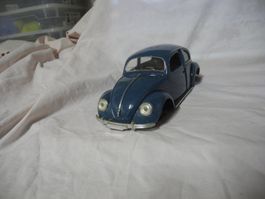 SOLIDO  1:18  VW KÄFER BREZEL  ERSATZTEILSPENDER