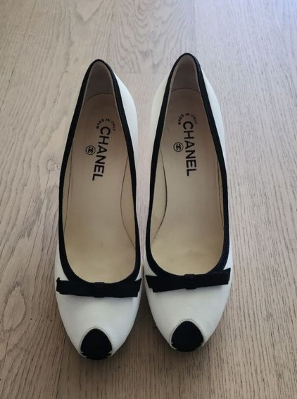 Chanel Scarpe da donna: Chanel CC Logo Slingback Pumps Gr – Nuovo (secondo la descrizione) da Rotkreuz venduto da SiSi-13