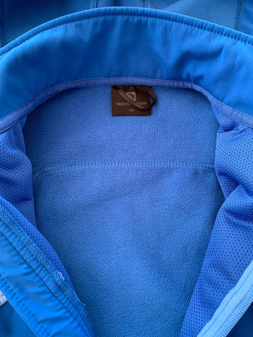 Trevolution Jacken & Mäntel: Kinder Softshelljacke Trevolution blau Grösse 122 – Gebraucht aus Gamprin von Senfkorn11 2