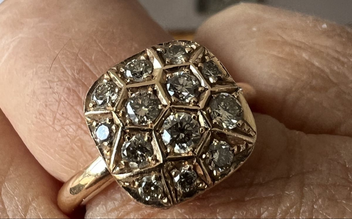 Ringe: Goldring 750 mit Diamanten👍 – Gebraucht aus Erlenbach ZH von jol_9m85 2