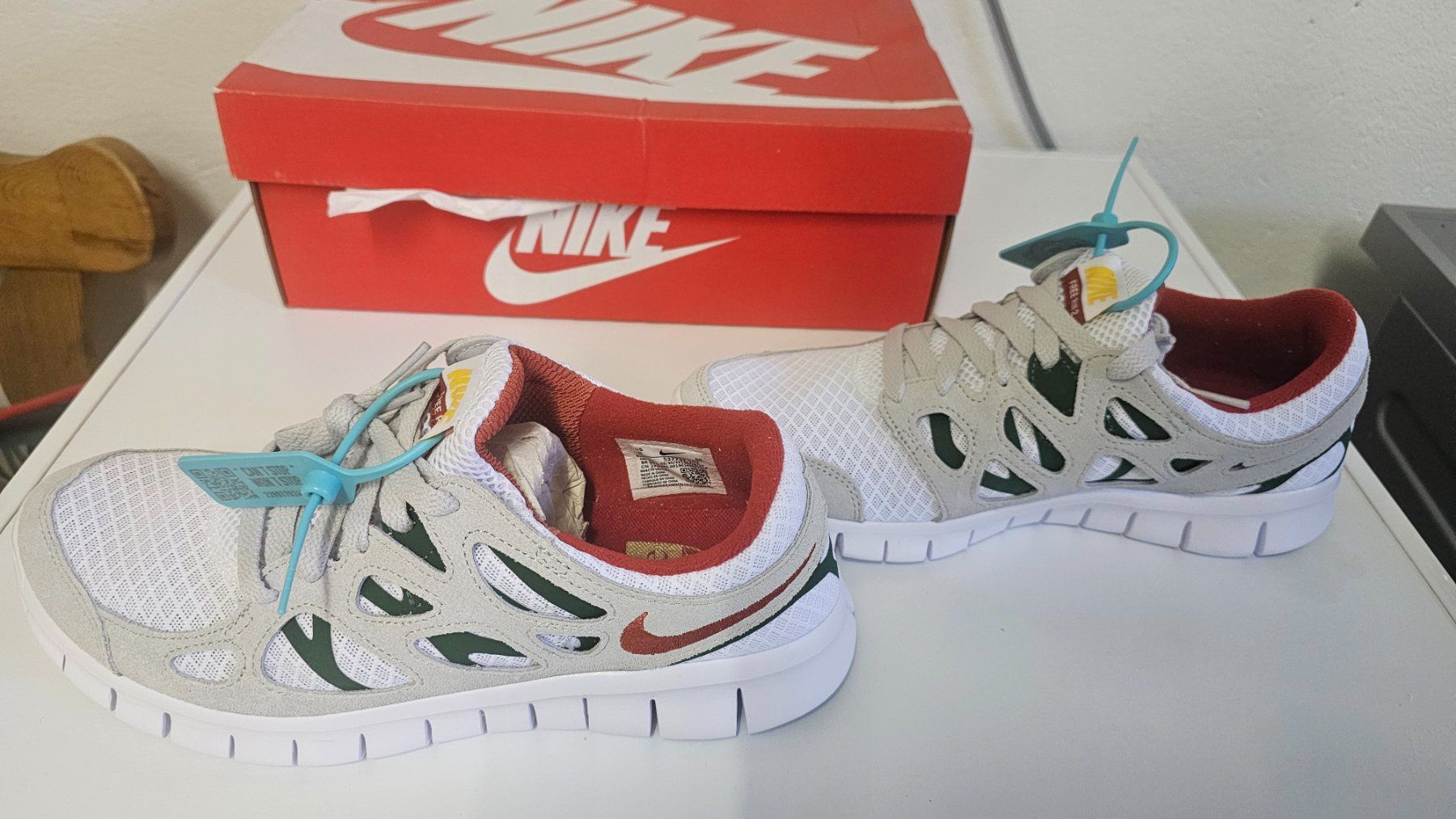 Nike Herrenschuhe: Nike Free Run 2 , taille 42.5 – Neu und originalverpackt aus St-Prex von sebgav 1
