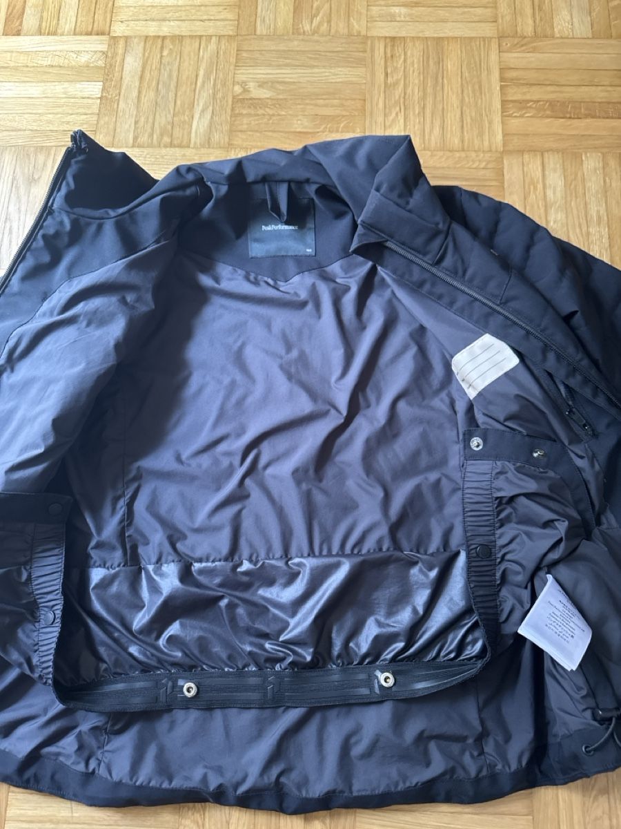 Peak Performance Giacche & Cappotti: Peak Performance JR Insulated Jacket, Kindergröße 140 – Usato da Zürich venduto da muhito33 2