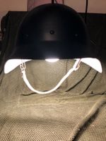 Schweizer Armee Helm - Lampe Militär  M18 Beleuchtung Deko