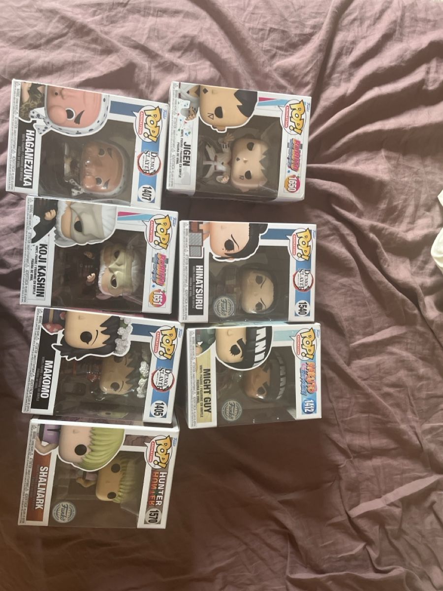 Tutte le decorazioni: Figurine pop – Nuovo (secondo la descrizione) da Aire-la-Ville venduto da xgr_t5ll