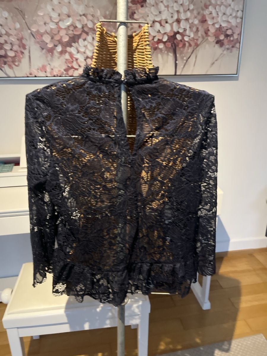 Only Camicette: Elegante Spitzenbluse, Only, M – Usato da Solothurn venduto da Bobesch08 6