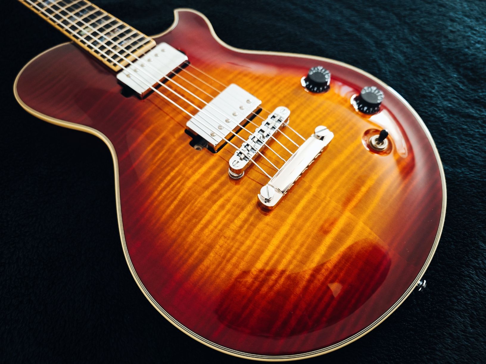 Strumenti musicali: Michael Kelly Patriot Custom – Usato da Obfelden venduto da tan_9h7p 4