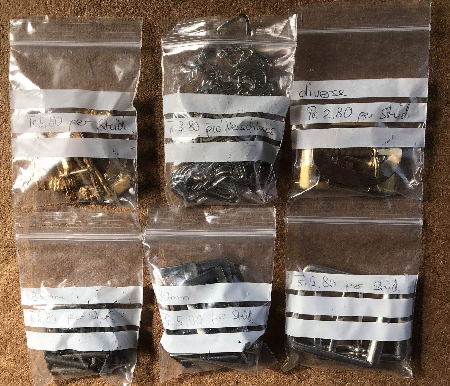 Kit bricolage: LOT VERSCHLÜSSE NEU – Nuovo (secondo la descrizione) da Ostermundigen venduto da crazy-horse-1840
