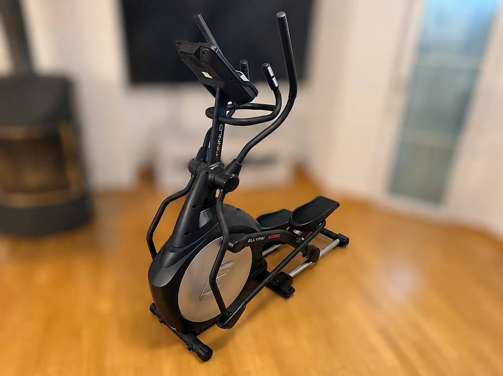 Hometrainer: FINNLO ELLYPSIS E3000 Crosstrainer  – Usato da Roggwil TG venduto da MilSurp