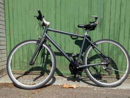 Trekkingrad grau, guter Zustand, passt für 160-185 cm