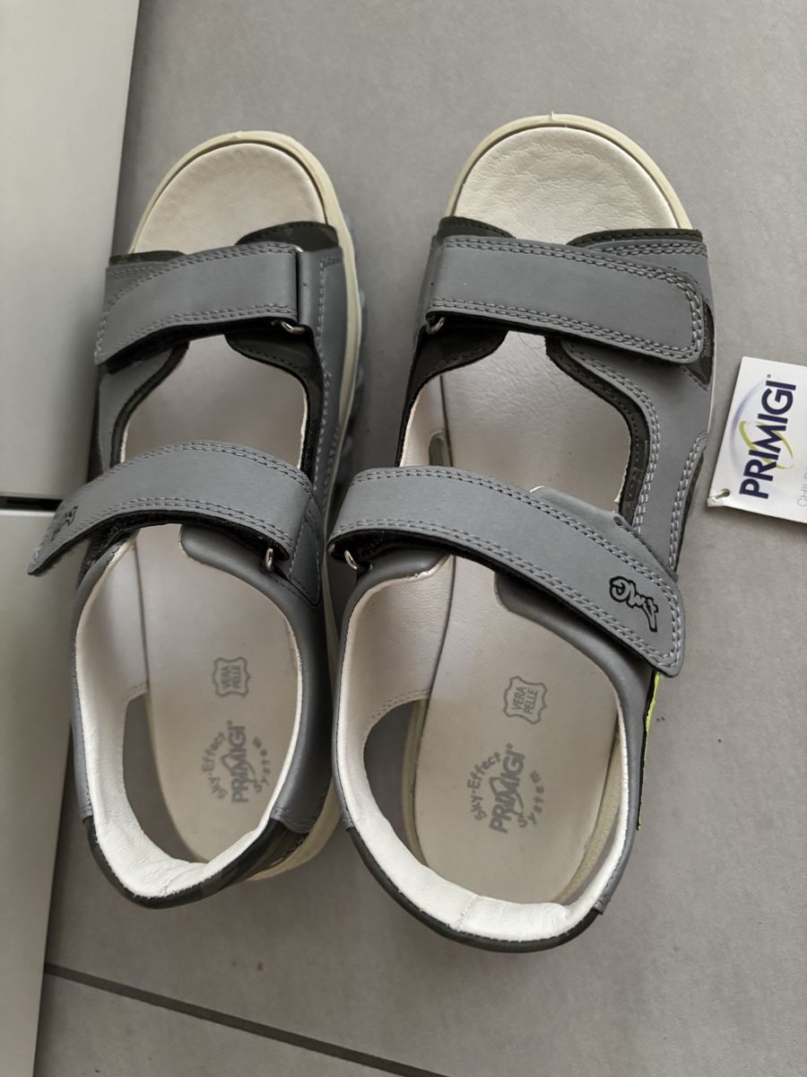 Primigi Scarpe per ragazzi: Neu Primigi Leder Sandalen Gr. 39 – Nuovo e nell'imballaggio originale da Winterthur venduto da NatMet11 1