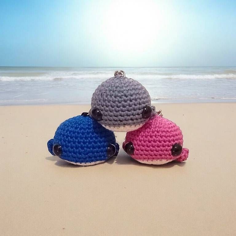 Schlüsselanhänger & - bänder: Schlüsselanhänger Wal / Farbe wählbar/ Geschenk handmade – Neu (gemäss Beschreibung) aus Flawil von Haekelwunsch.ch