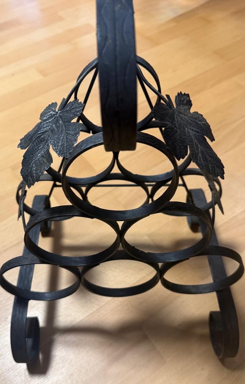 Weingestelle & -ständer: Porte-bouteilles en fer forgé style vintage – Gebraucht aus HENNIEZ von mjm_vp6n