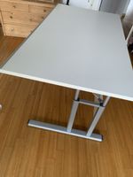 Kinderschreibtisch