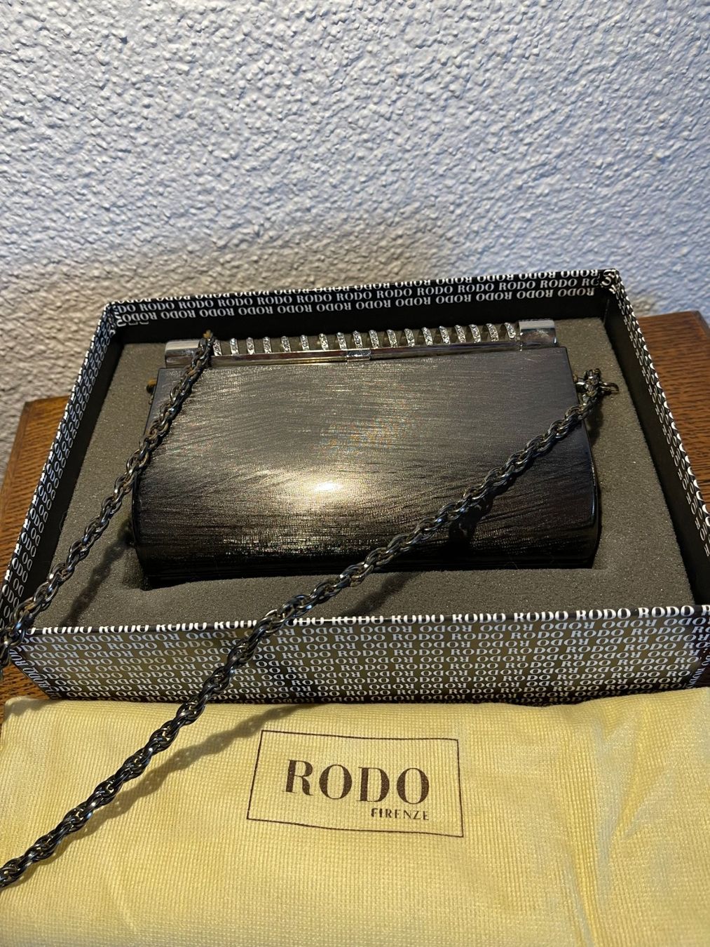 Borse da donna: RODO Vintage Metallic Schultertasche – Usato da Niederwil AG venduto da Allegra-9