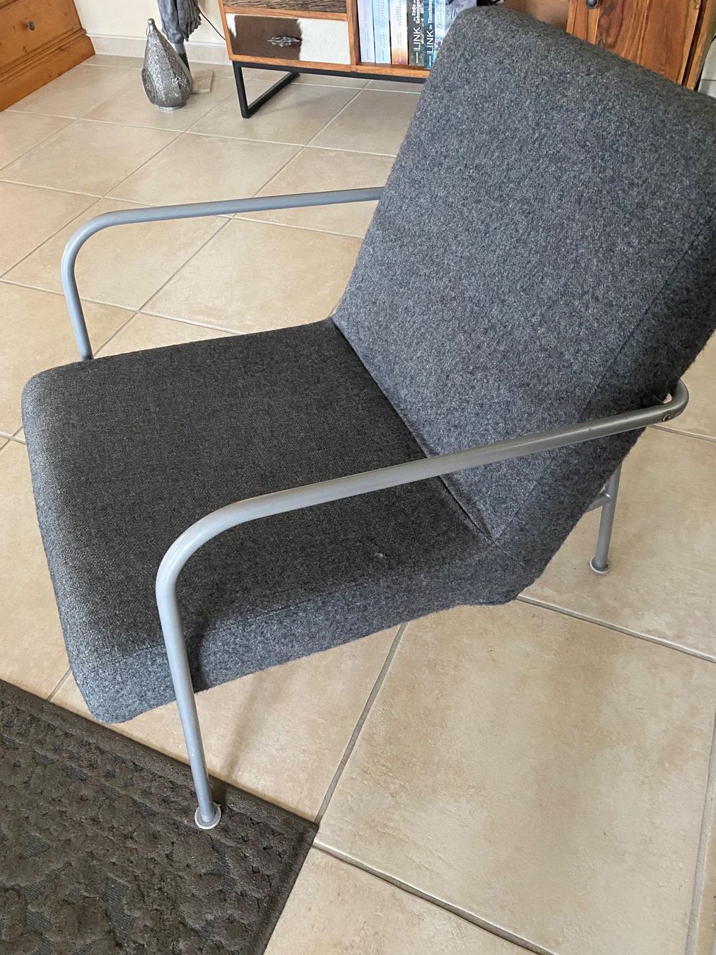 Ikea Sedie: Grauer Stuhl – Usato da Balsthal venduto da Uroby 3