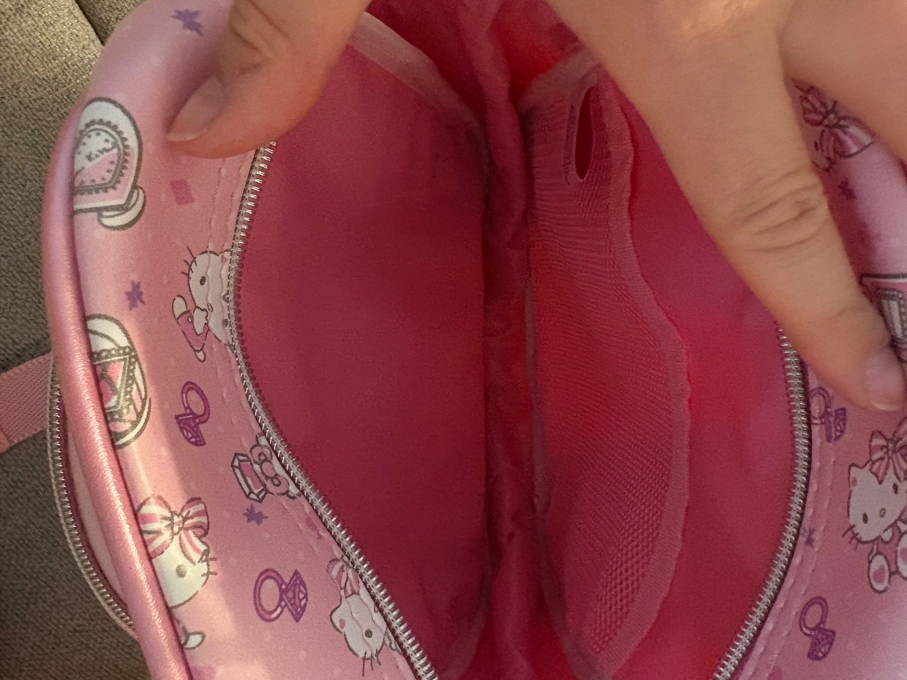 Hello Kitty Kindertaschen: Rucksack Hello Kitty – Neu (gemäss Beschreibung) aus Magden von YesGug97 2