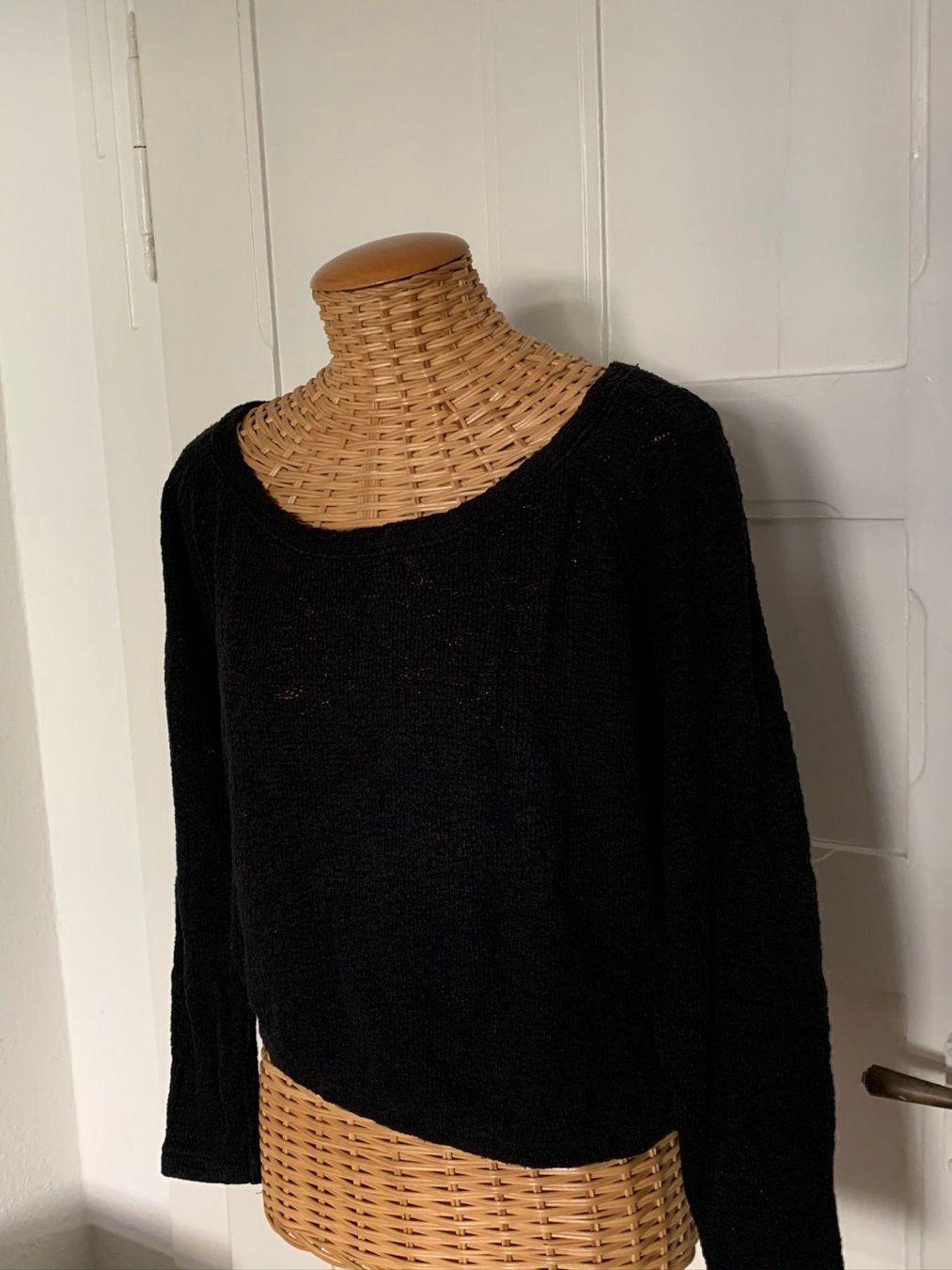 Zara Pullover & Sweatshirts: ZARA - Strickpullover schwarz S – Gebraucht aus Zürich von Diazaio 1