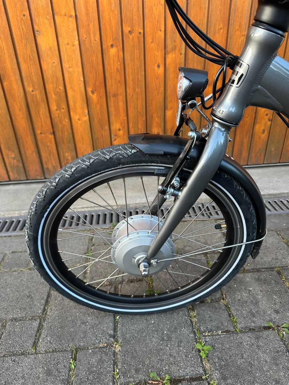 Biciclette: Saxonette Camper Mini Elektrovelo Fabrikneu – Nuovo (secondo la descrizione) da Uzwil venduto da Bambino2 3