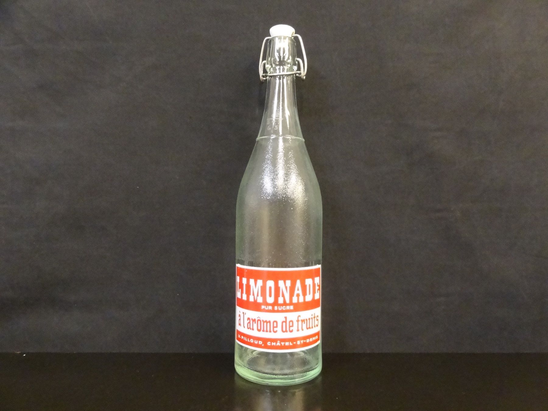 Gläser, Krüge & Flaschen: Flasche LIMONADE PUR SUCRE V. PILLOUD CHÂTEL-ST-DENIS 1963 – Gebraucht aus Kerzers von Flaschenposten