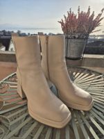 New boots with heels size 39