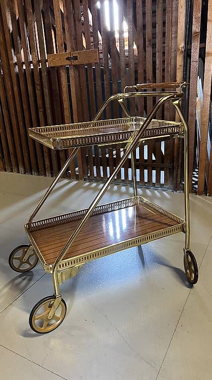 Carrelli di servizio: Servierwagen Mid-Century – Usato da Zürich venduto da ichbindiesahne