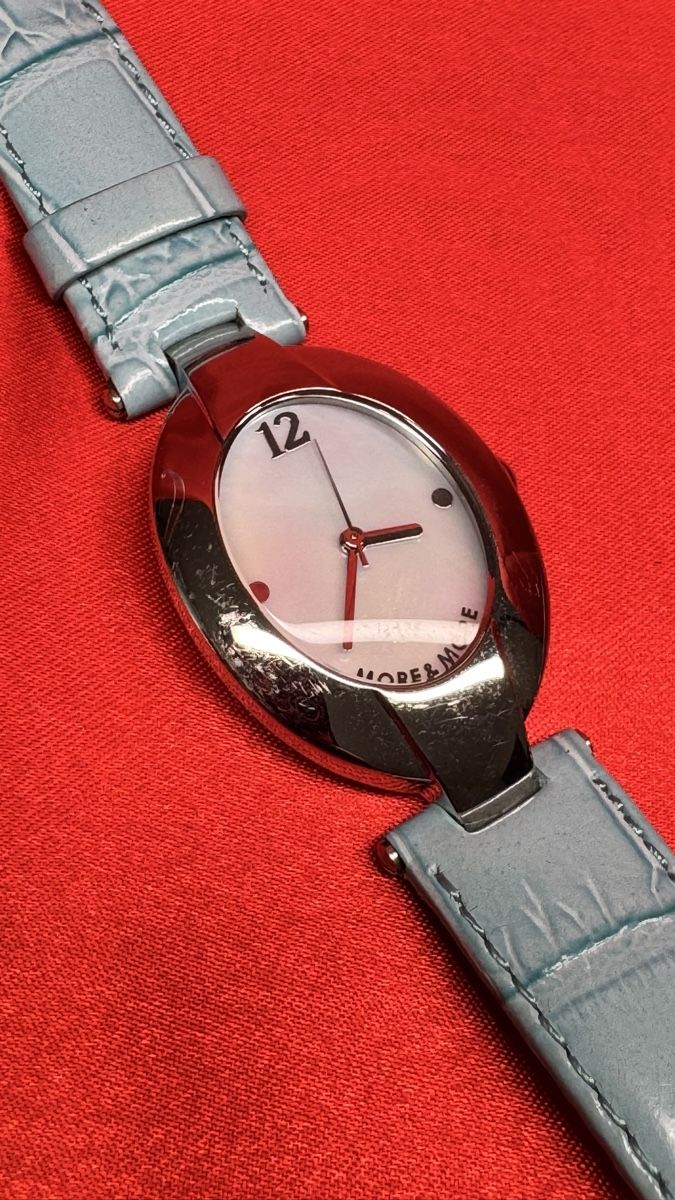 Orologi: MORE & MORE Uhr Damen hellblau Lederarmband oval – Usato da Untersiggenthal venduto da TimeandShine 7