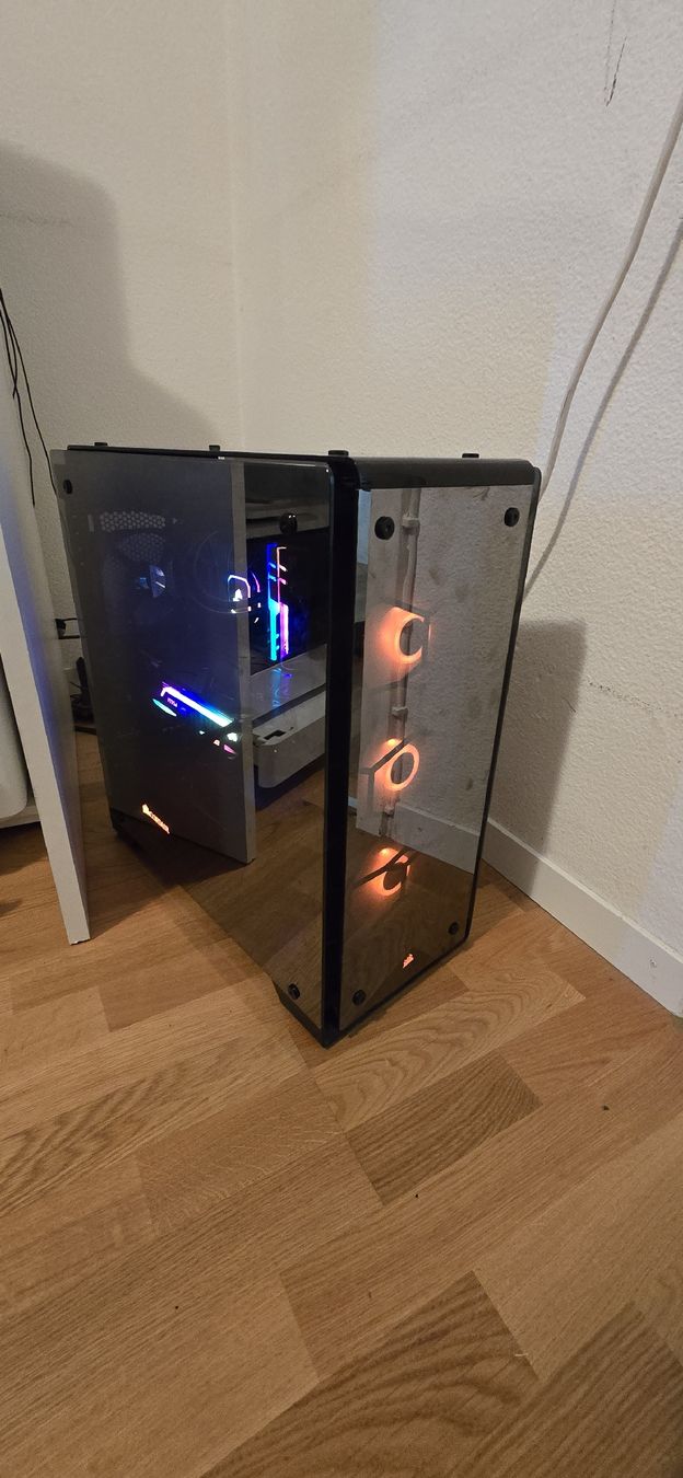 Corsair PC: Komplettes Gaming-PC-Set – Usato da Baar venduto da Adrenalin86 8
