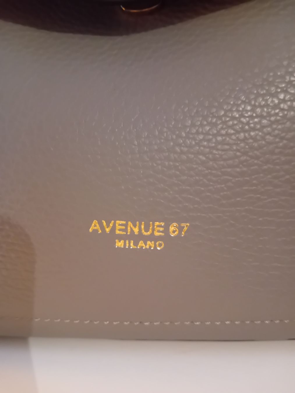 Borse da donna: borsa Avenue 67 milano – Usato da Biasca venduto da Old_6blh 1