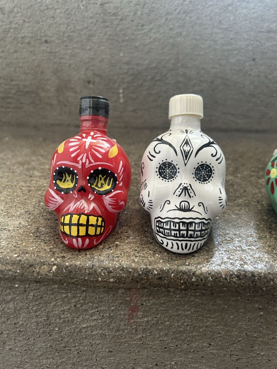 Bevande alcoliche: KAH Tequila Mini Flaschen 6 St. – Nuovo e nell'imballaggio originale da Hombrechtikon venduto da Raffaele0711 1