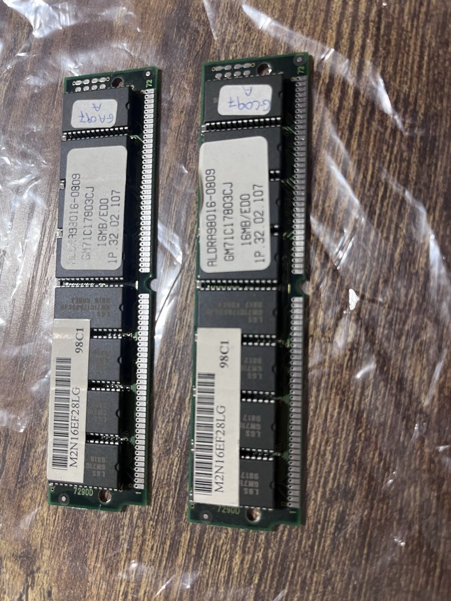 Memory / RAM: 2x 16MB EDO SIMM 72-pin – Neu (gemäss Beschreibung) aus Zürich von cls_jgc7