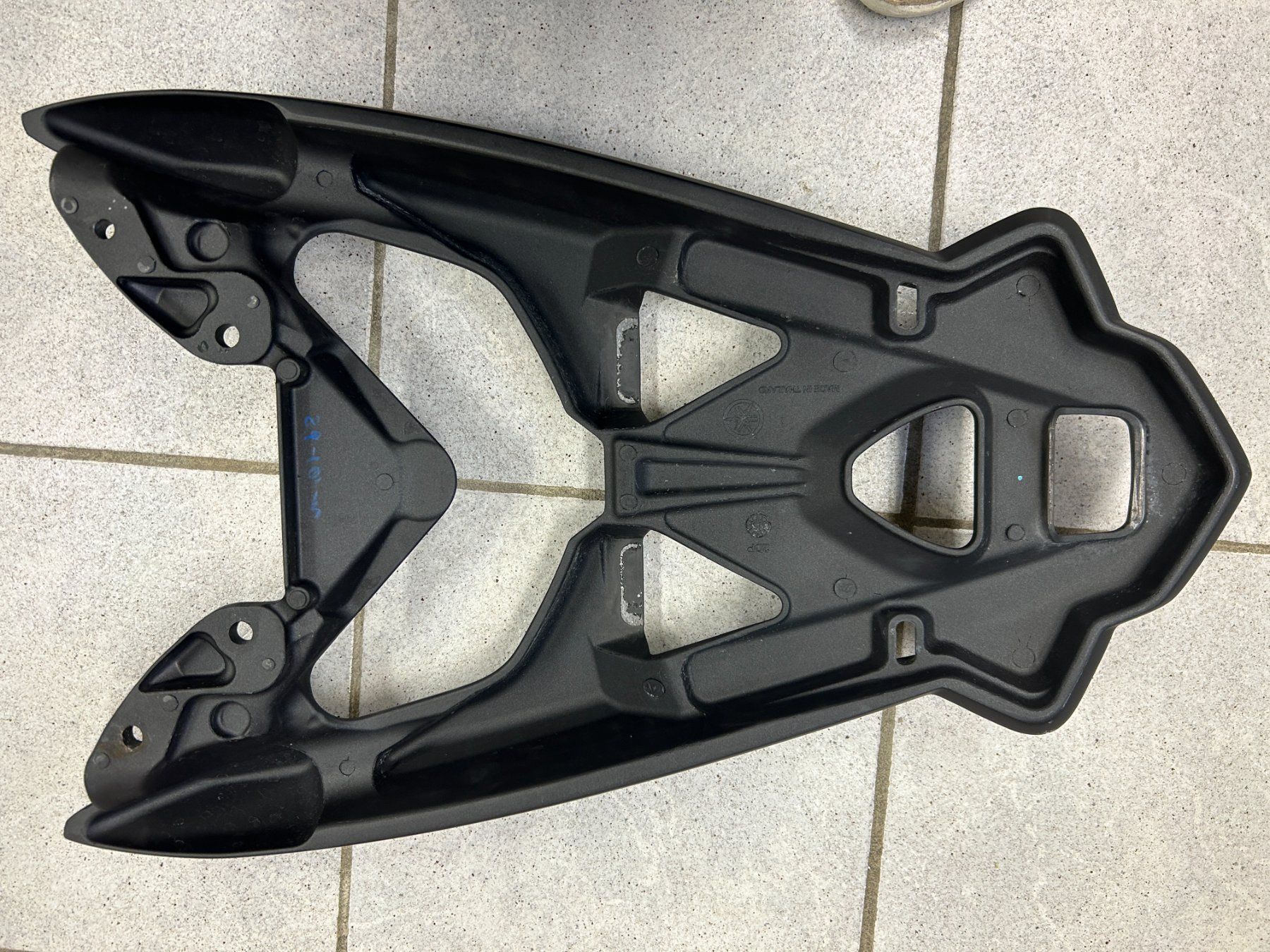 Yamaha Topcase: Yamaha Topcase Träger – Gebraucht aus Aesch (Neftenbach) von samwuetrich 2