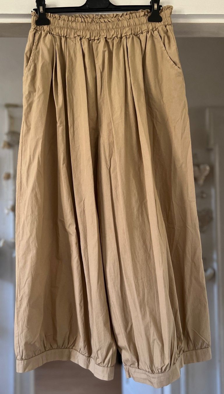 Pantaloni: PANTALONS EN COTON! M – Nuovo e nell'imballaggio originale da Locarno venduto da NicoNion