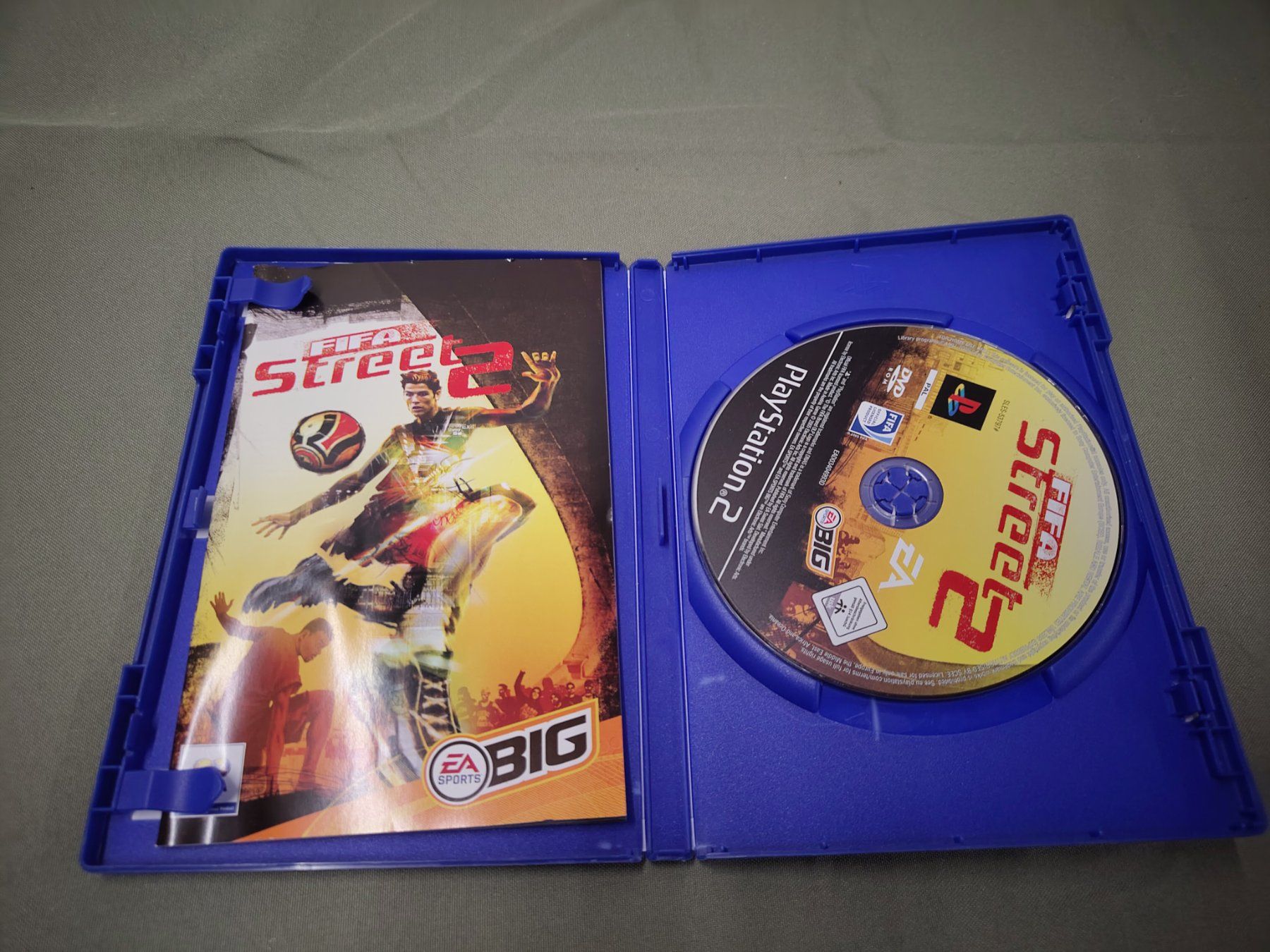 Sony Jeux: Jeu PS2 FIFA Street 2 – D'occasion à Saxon par dan_drn5 1