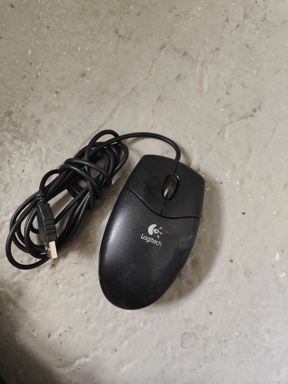 Logitech Maus: Logitech Maus Schwarz USB – Gebraucht aus Möriken AG von ste_sdp9