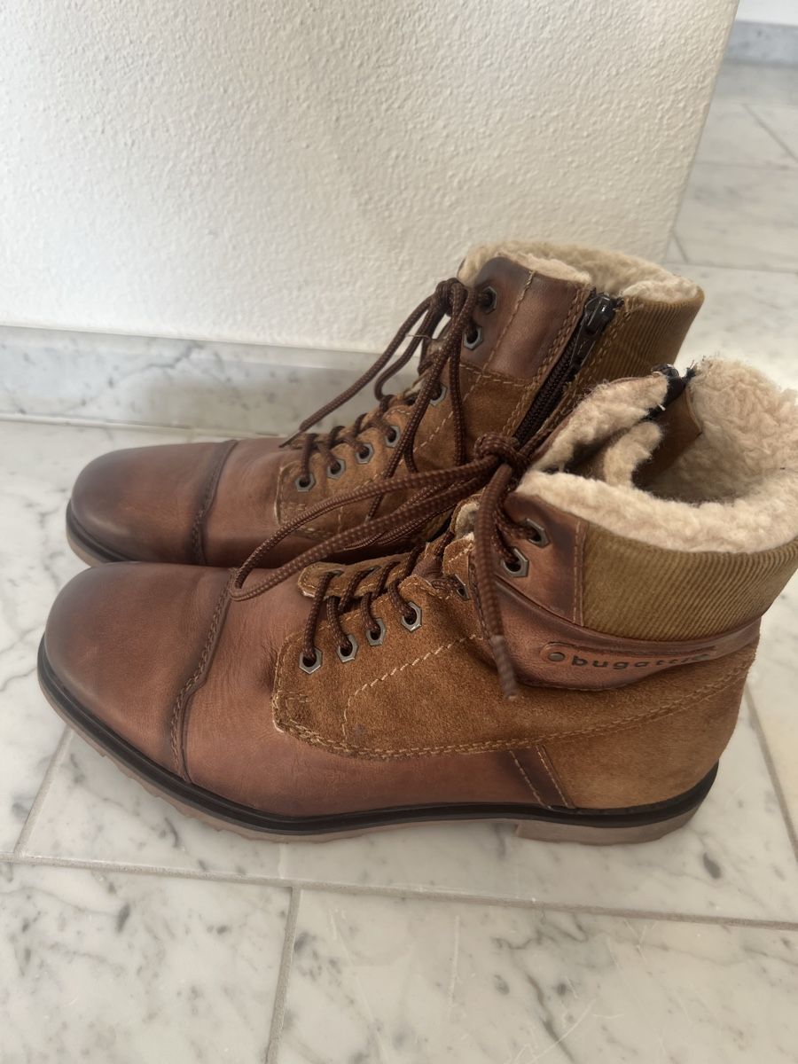 Bugatti Scarpe da uomo: Bugatti Winterschuhe Grösse 40 – Usato da Würenlingen venduto da Isa750 1