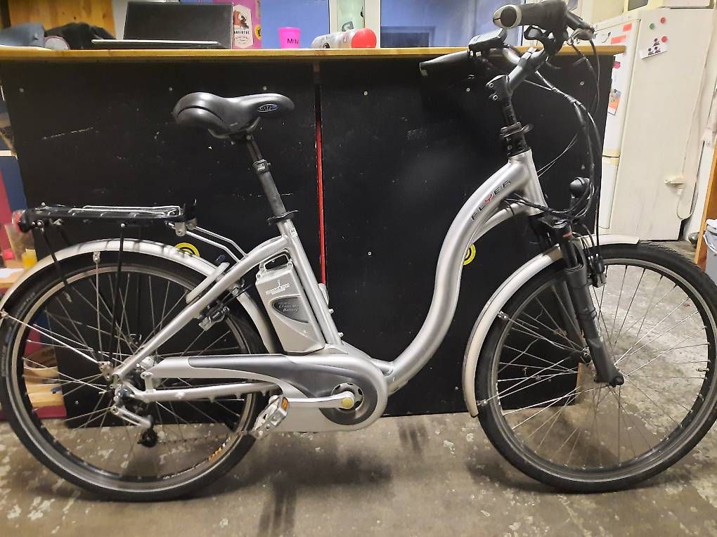 Biciclette: Vélo électrique Flyer – Usato da Neuchâtel venduto da Bykarl_Neuchatel