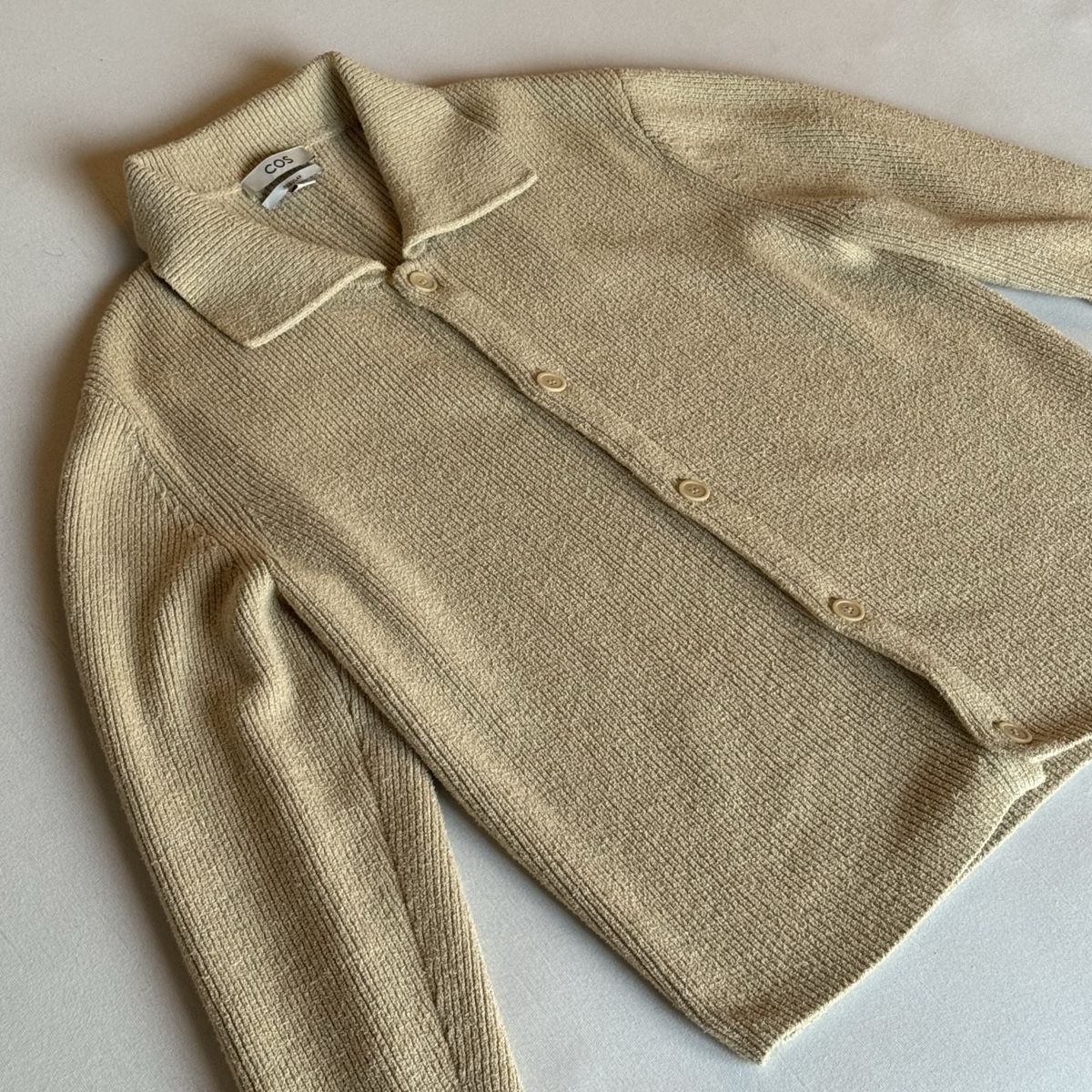 Cos Gilet & Giacche: Gilet COS beige, taille M – Nuovo (secondo la descrizione) da Bouveret venduto da Diegzzzz 1