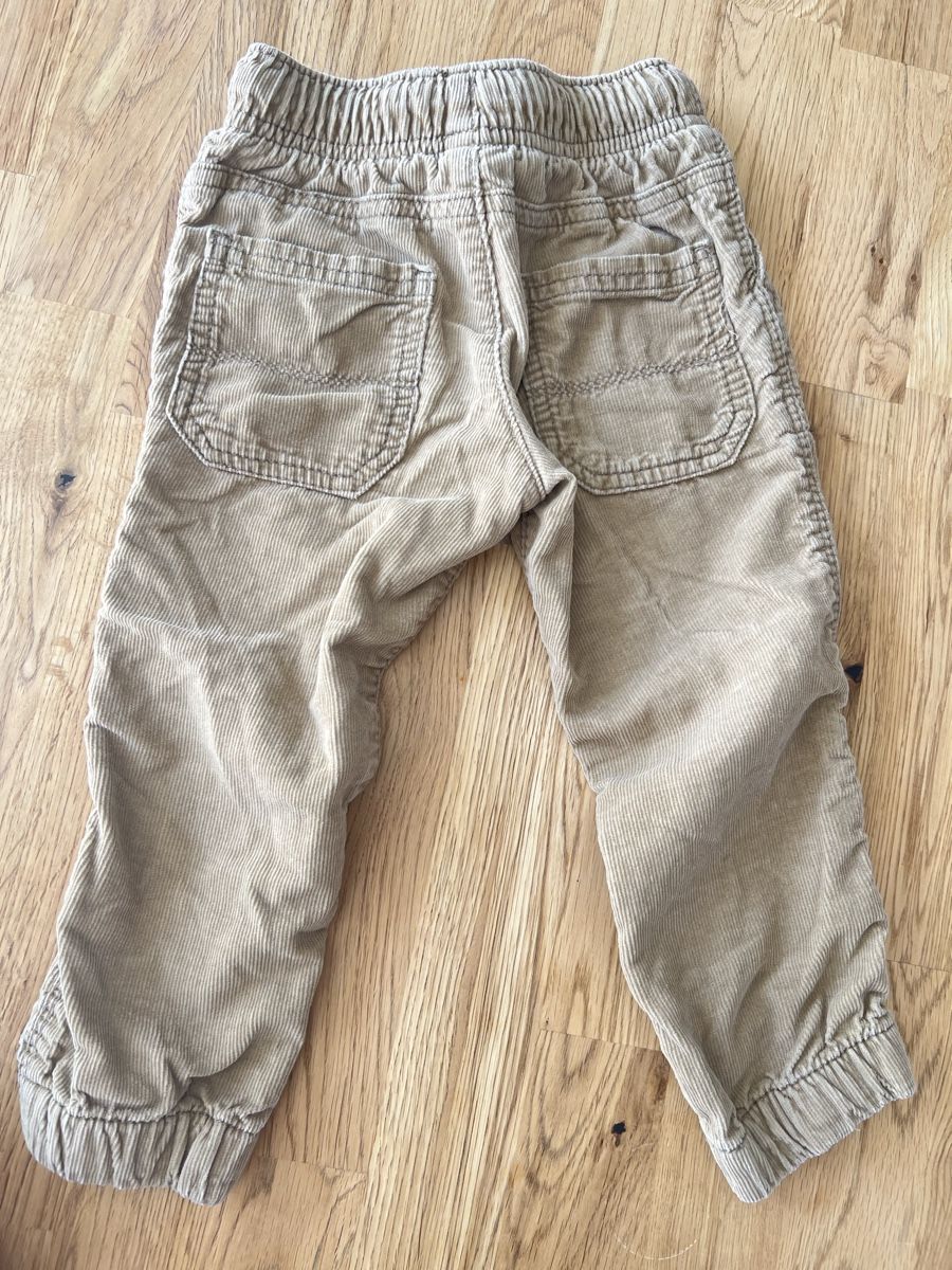 Lotti & Set di vestiti: Kleiderpaket Jünge 92/98 – Usato da Zollikerberg venduto da Huglina 4