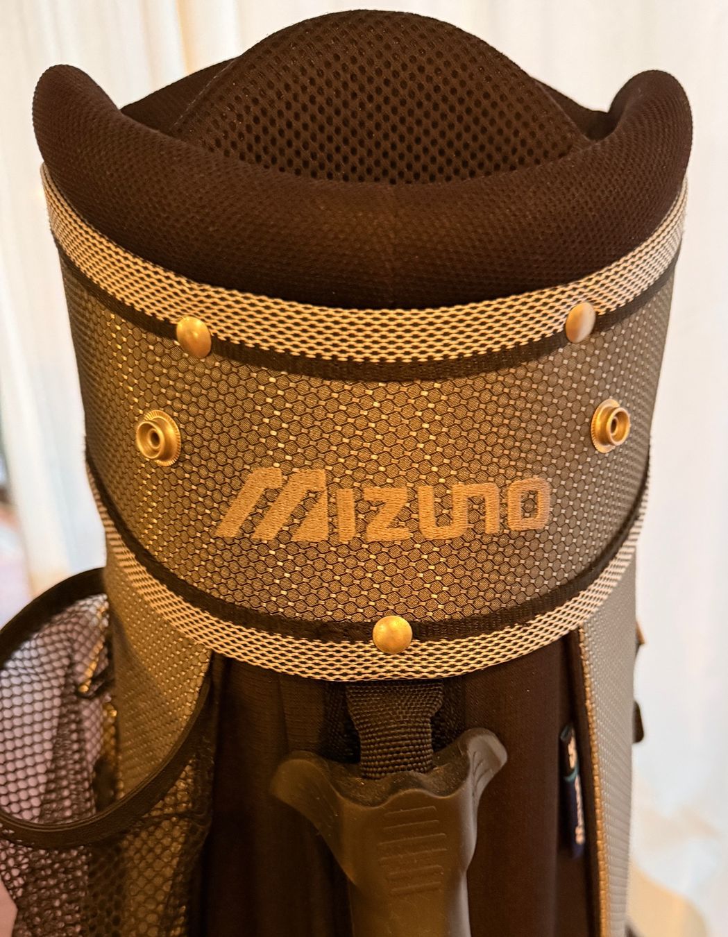 Mizuno Borse: Mizuno Golfbag schwarz – Usato da Neerach venduto da riedtneeri 1