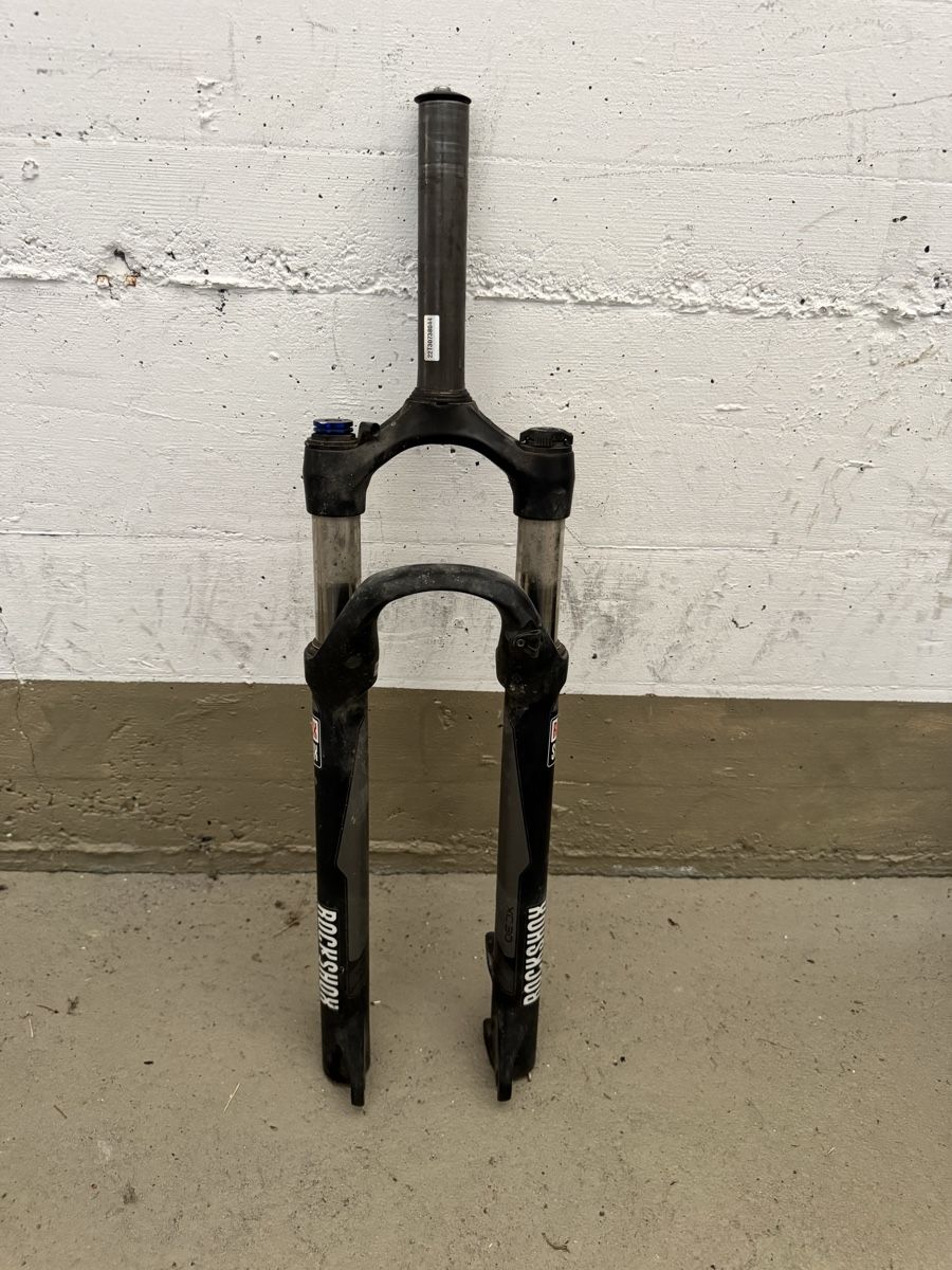Rockshox Pezzi di ricambio: RockShox XC30 Federgabel – Difettoso da Maienfeld venduto da AGueraslan