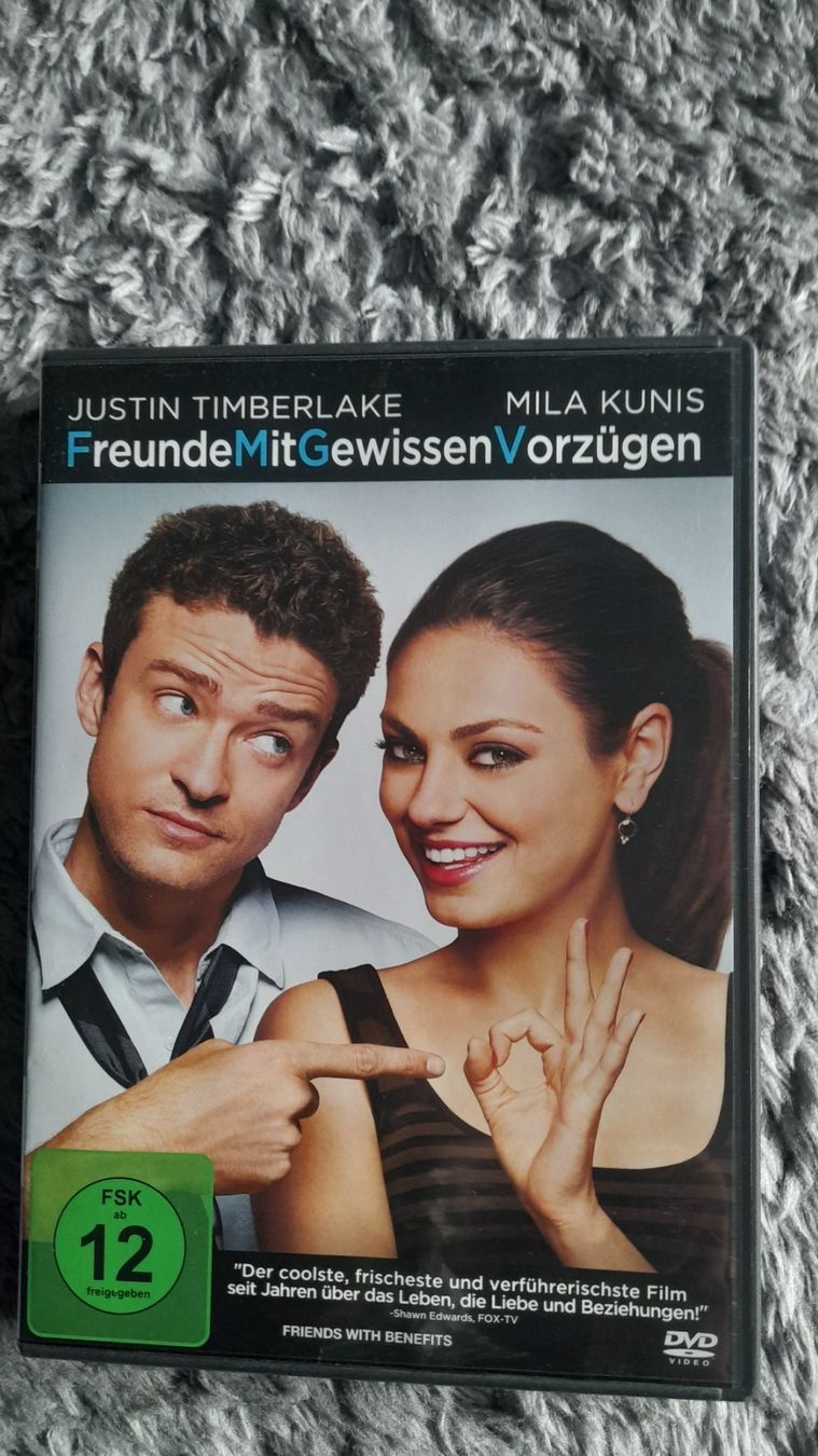 Alle DVDs: FREUNDE MIT GEWISSEN VORZÜGEN    DVD – Gebraucht aus Wetzikon ZH von Ramones01