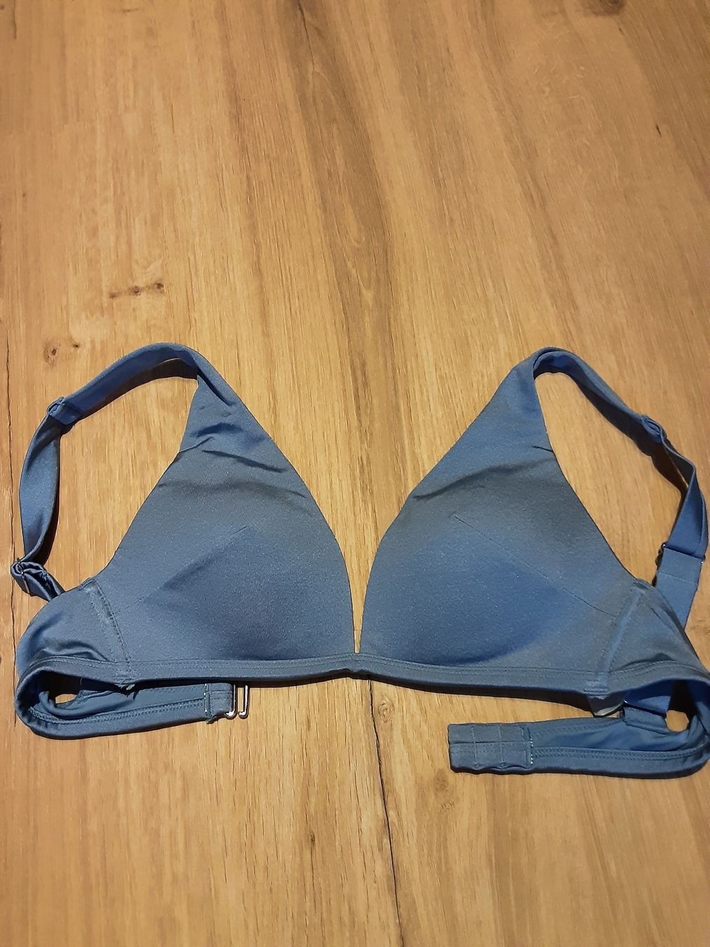 H&M Costumi da bagno & Bikini: H&M Triangel Bikini-Top, Gr. 75B, – Usato da Altdorf UR venduto da Brandli