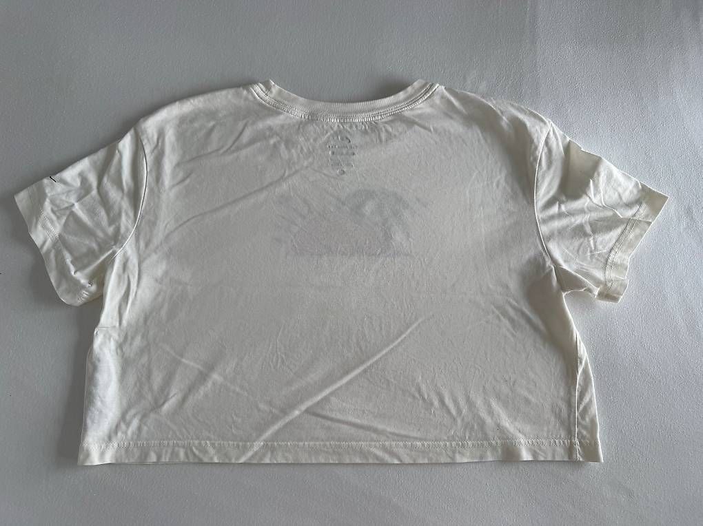 Nike T-shirt: T-shirt Nike court – Nuovo (secondo la descrizione) da Sion venduto da ENKLR 1