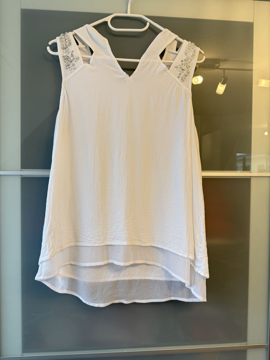Blusen: Damen Bluse Marke River Island, Neuwertig – Neu (gemäss Beschreibung) aus Einsiedeln von zue_82pm 1