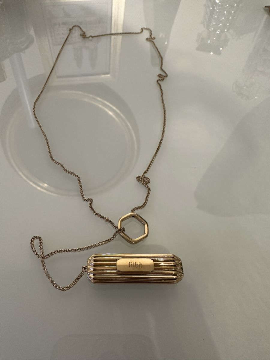 Catenine: Goldkette von Fitbit für Fitbit flex 2 – Usato da Zürich venduto da mara_g 1