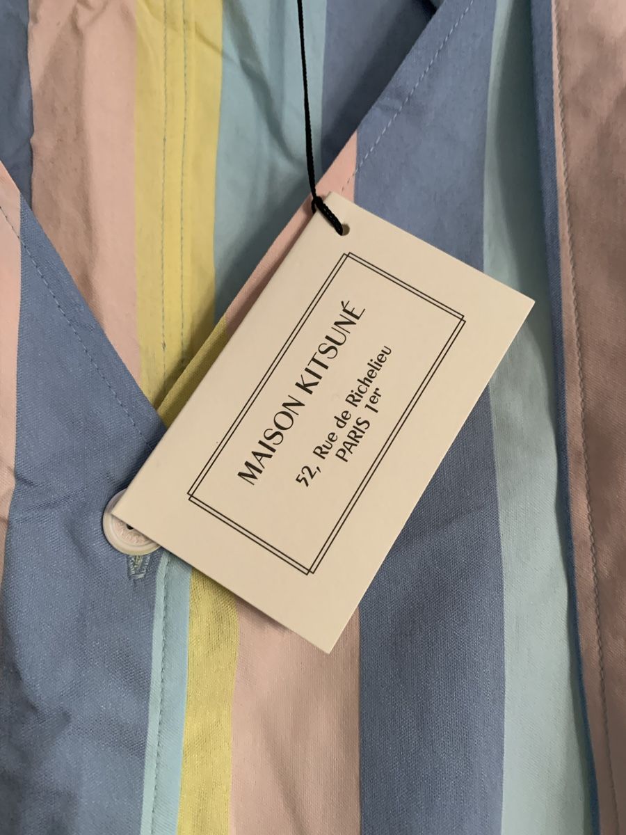 Robes: Robe à rayures multicolores maison kitsune  – Neuf avec emballage d'origine à Genève par rez_c6c6 3