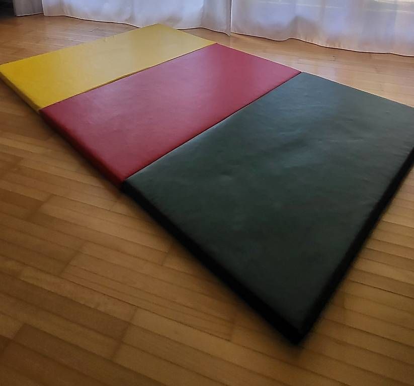 Tapis de sol: Turnmatte  – D'occasion à Seuzach par SimiHutti 3