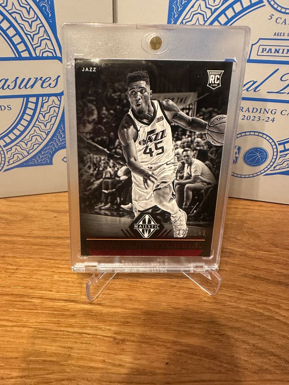 Nba Carte collezionabili: Carte Donovan Mitchell Panini Chronicle  RC / 249 – Usato da Vullierens venduto da Gaara04