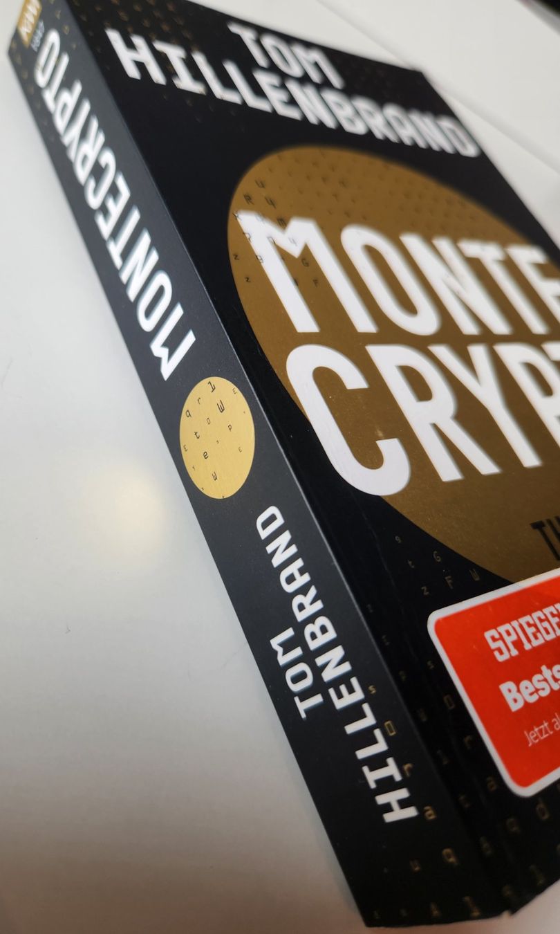Libri: BUCH Montecrypto von Tom Hillenbrand – Usato da Frauenfeld venduto da Lunarlilac 2